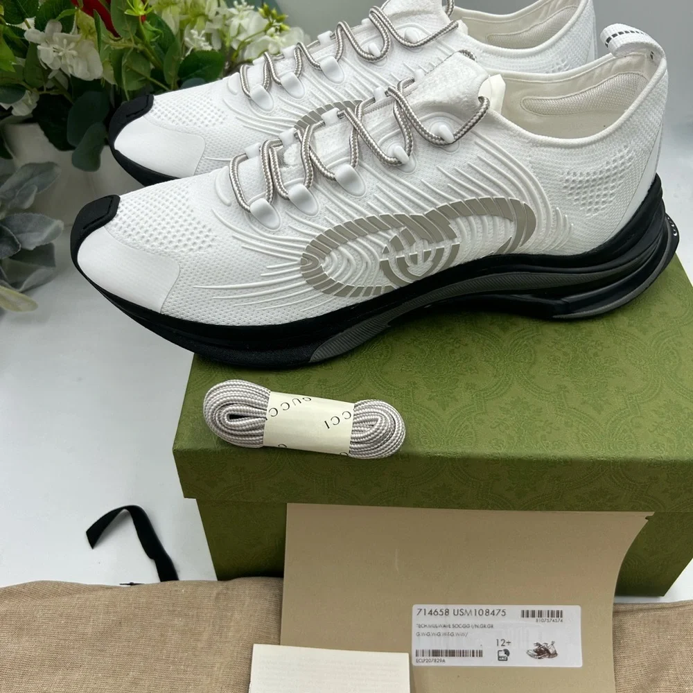 Men's Gucci run white/gray/black sneakers size 12.5 made in Italy - Picture 9 of 10